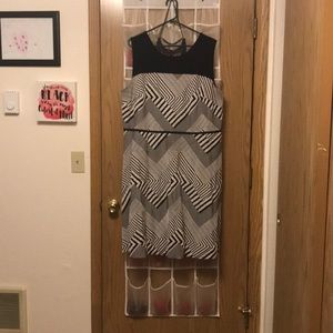 Size 20 black and white casual dress